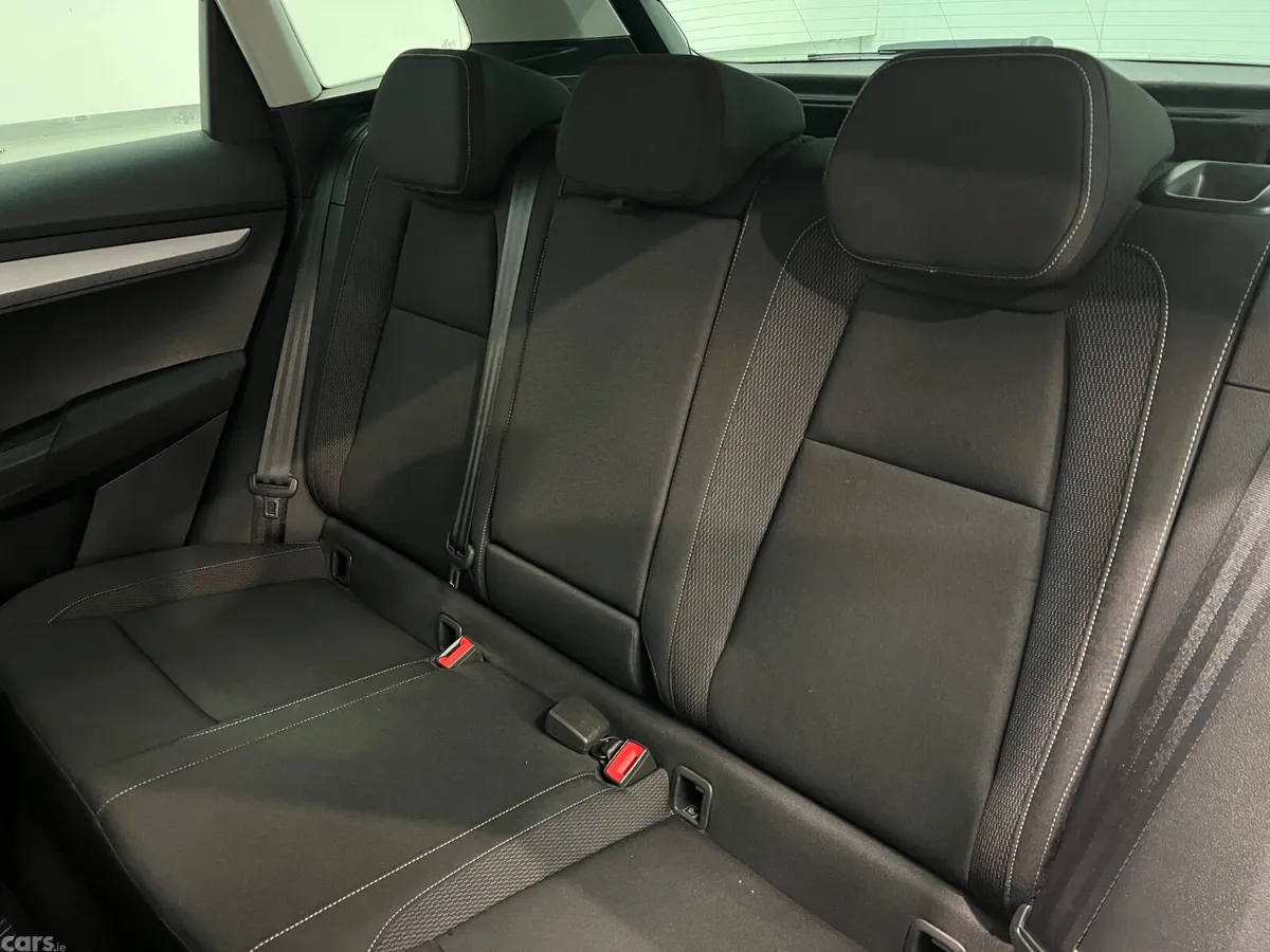 Skoda Karoq SUV, Diesel, 2024, Grey