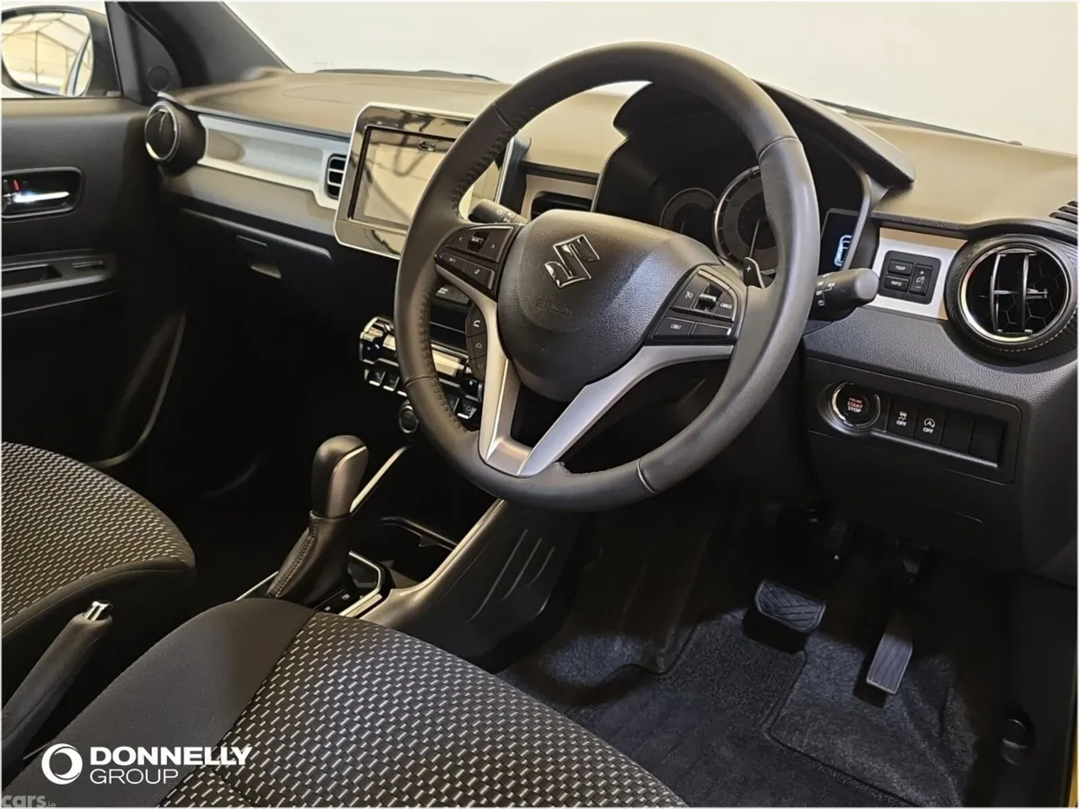 Suzuki Ignis Hatchback, Petrol, 2023, Yellow