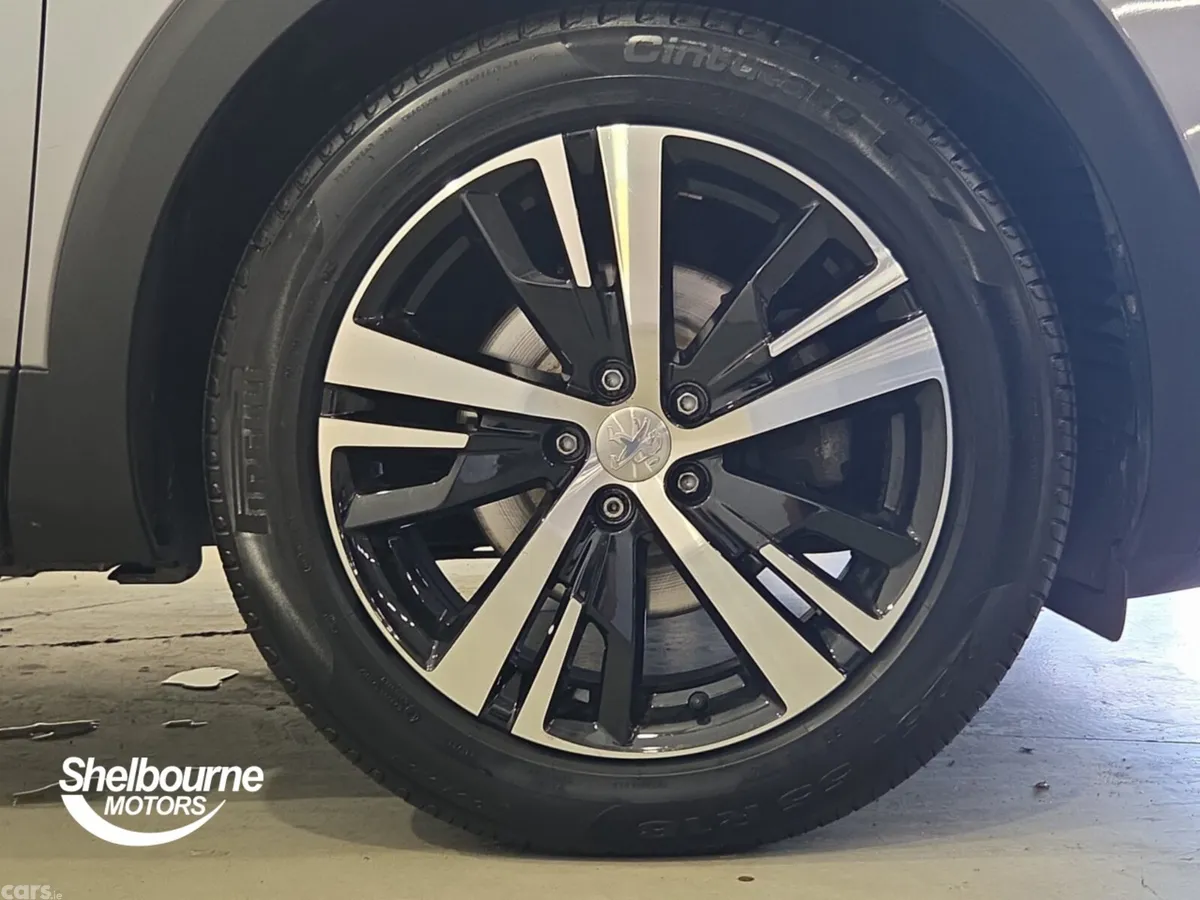 Peugeot 5008 Estate, Diesel, 2023, Grey
