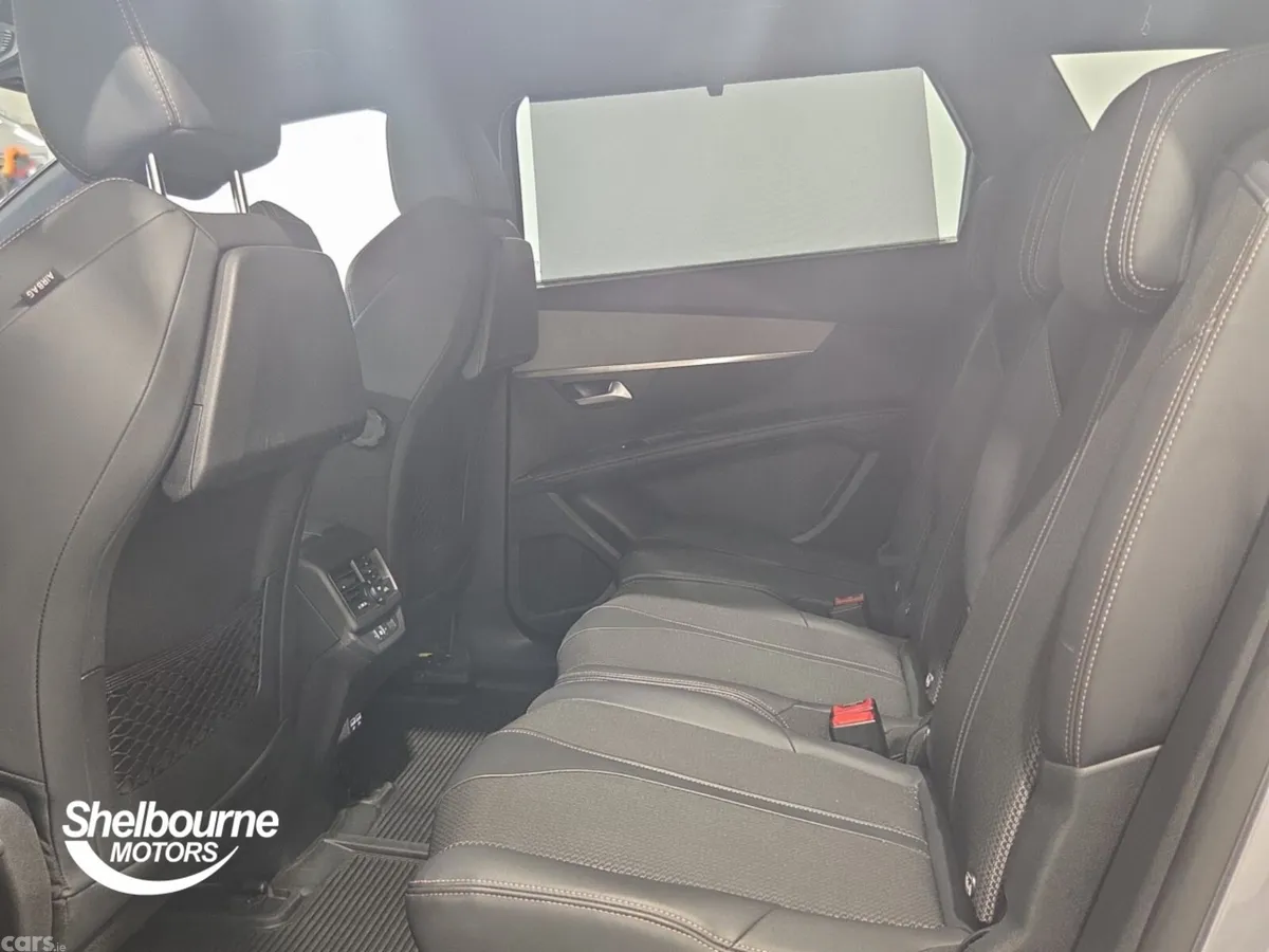 Peugeot 5008 Estate, Diesel, 2023, Grey
