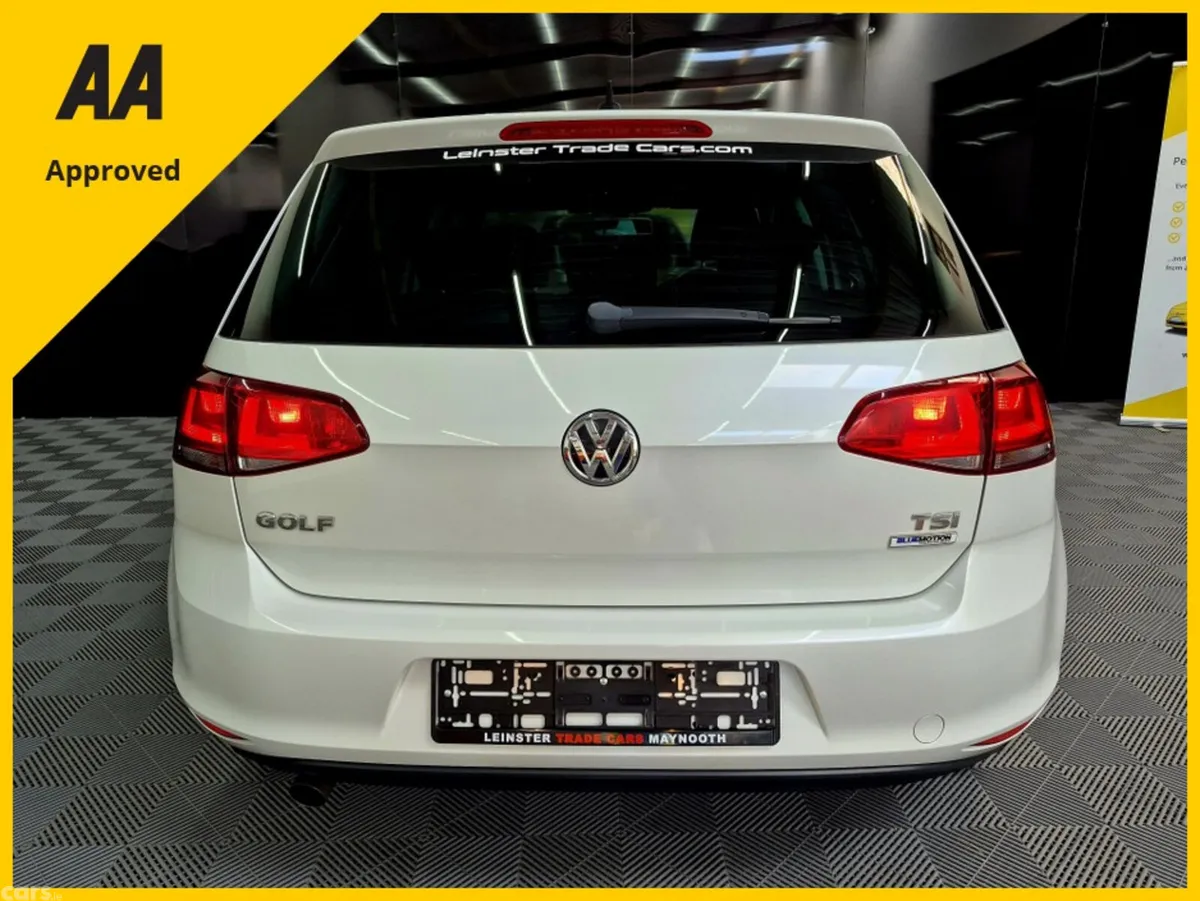 Volkswagen Golf Hatchback, Petrol, 2016, White