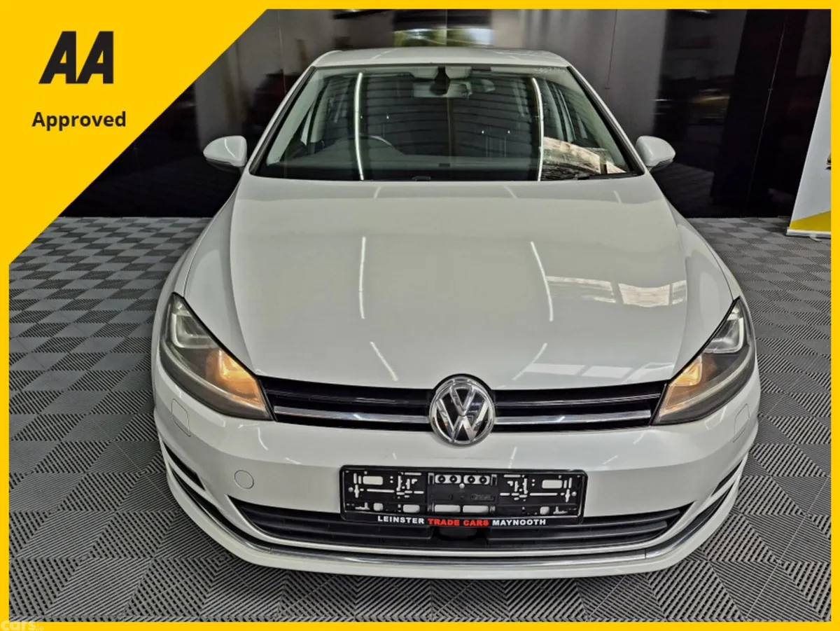 Volkswagen Golf Hatchback, Petrol, 2016, White