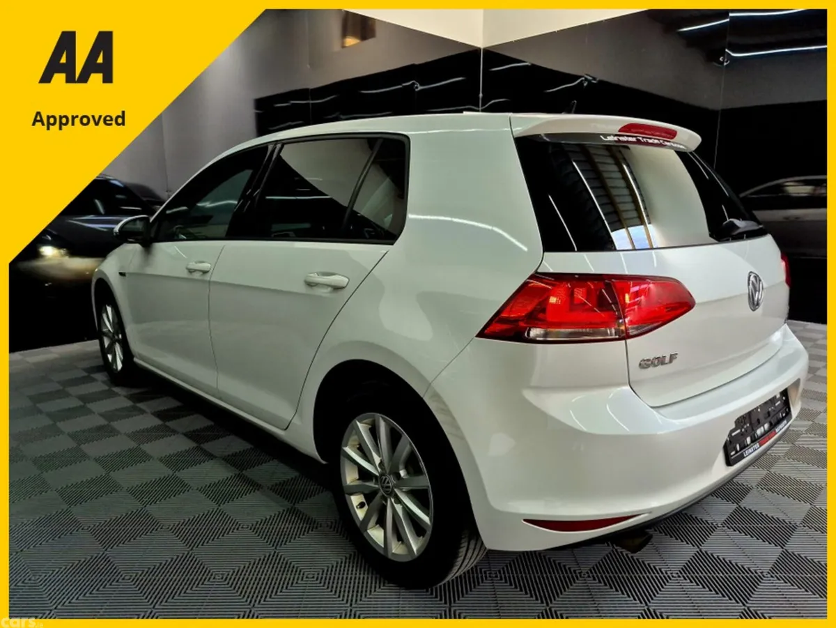 Volkswagen Golf Hatchback, Petrol, 2016, White