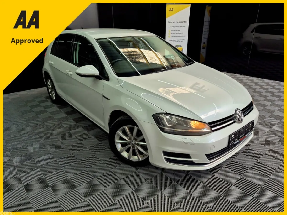 Volkswagen Golf Hatchback, Petrol, 2016, White