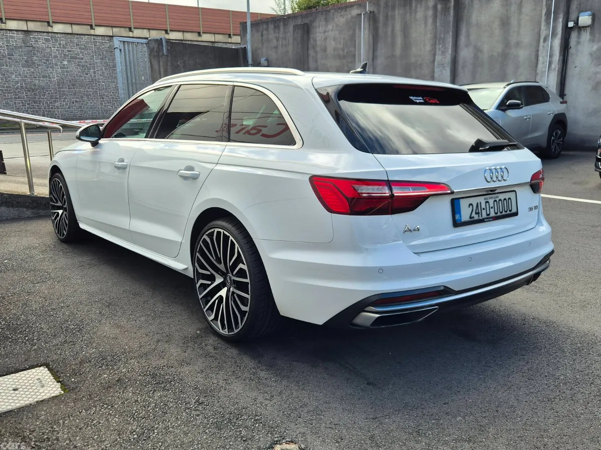 Audi A4 Estate, Diesel, 2024, White