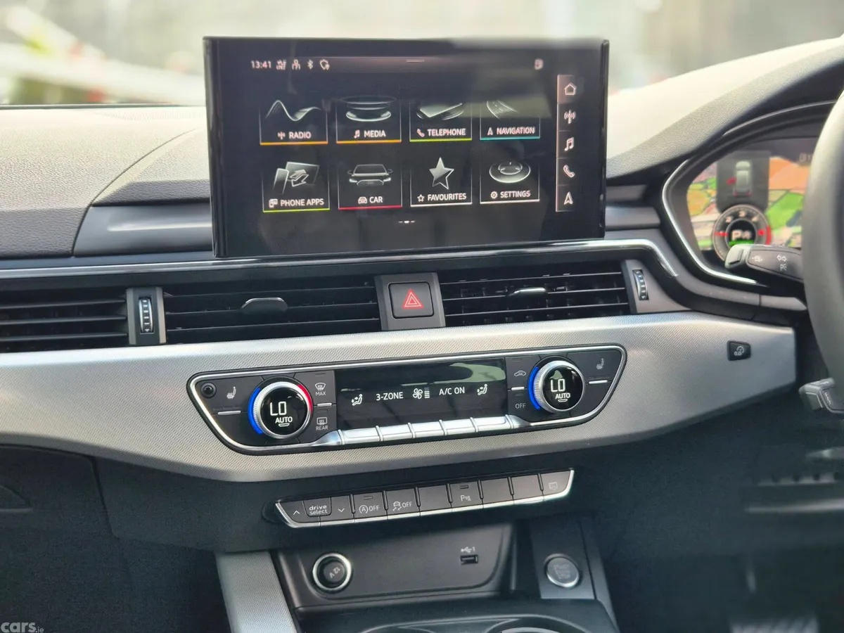 Audi A4 Estate, Diesel, 2024, White