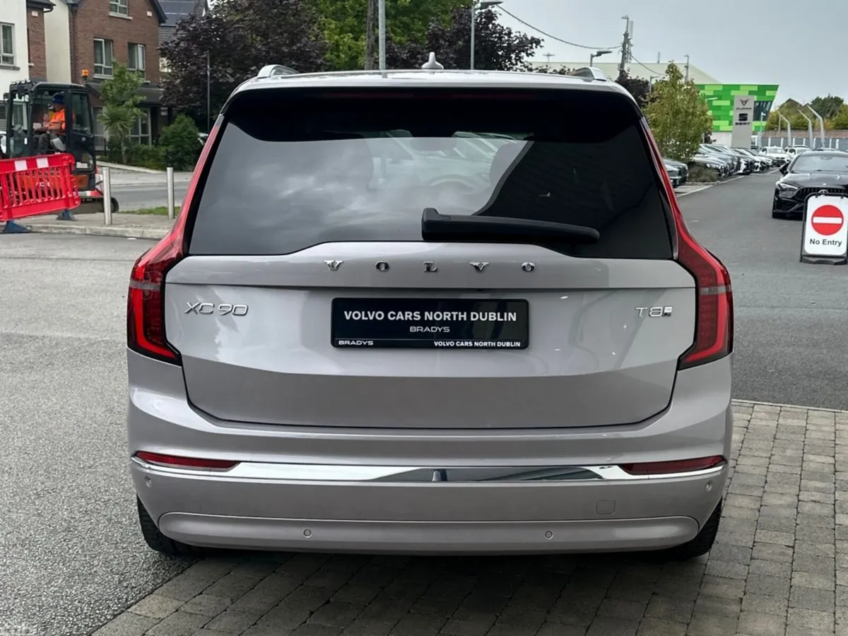 Volvo XC90 SUV, Petrol Plug-in Hybrid, 2025, Silver