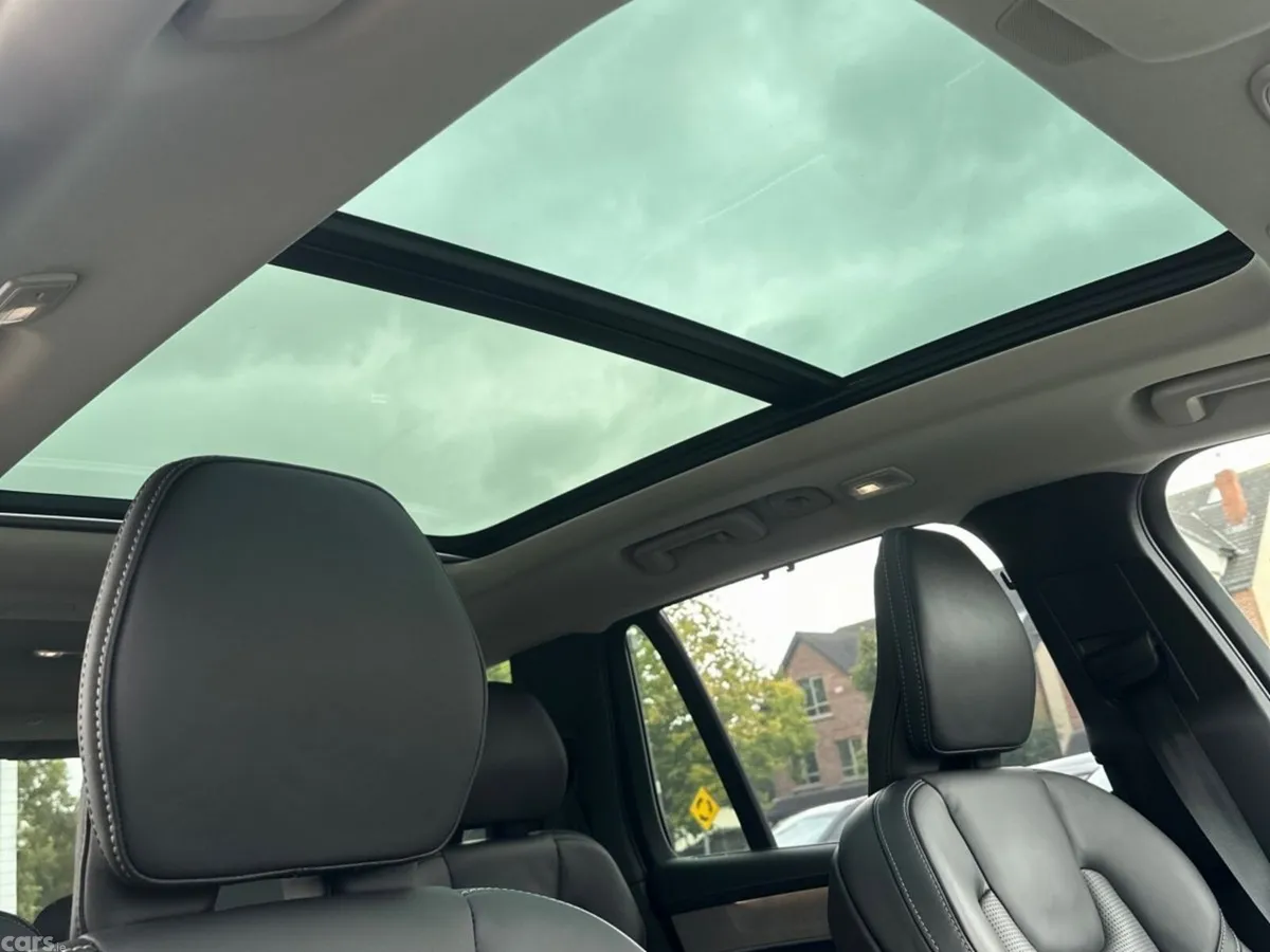 Volvo XC90 SUV, Petrol Plug-in Hybrid, 2025, Silver