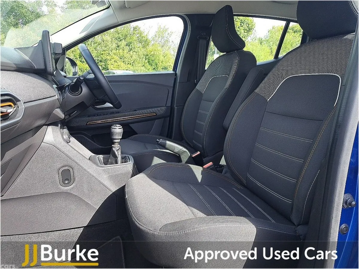 Dacia Sandero Stepway Hatchback, Petrol, 2023, Blue