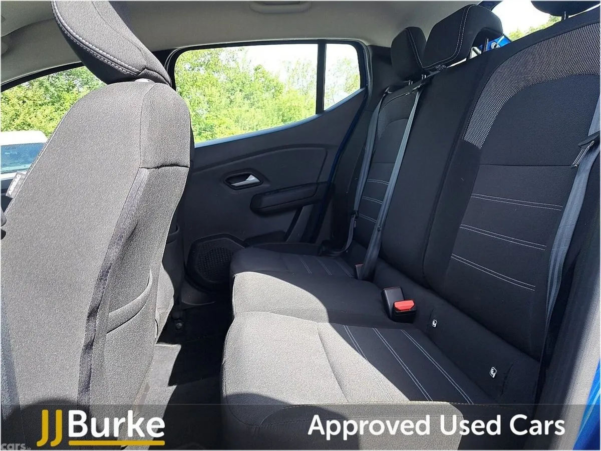 Dacia Sandero Stepway Hatchback, Petrol, 2023, Blue