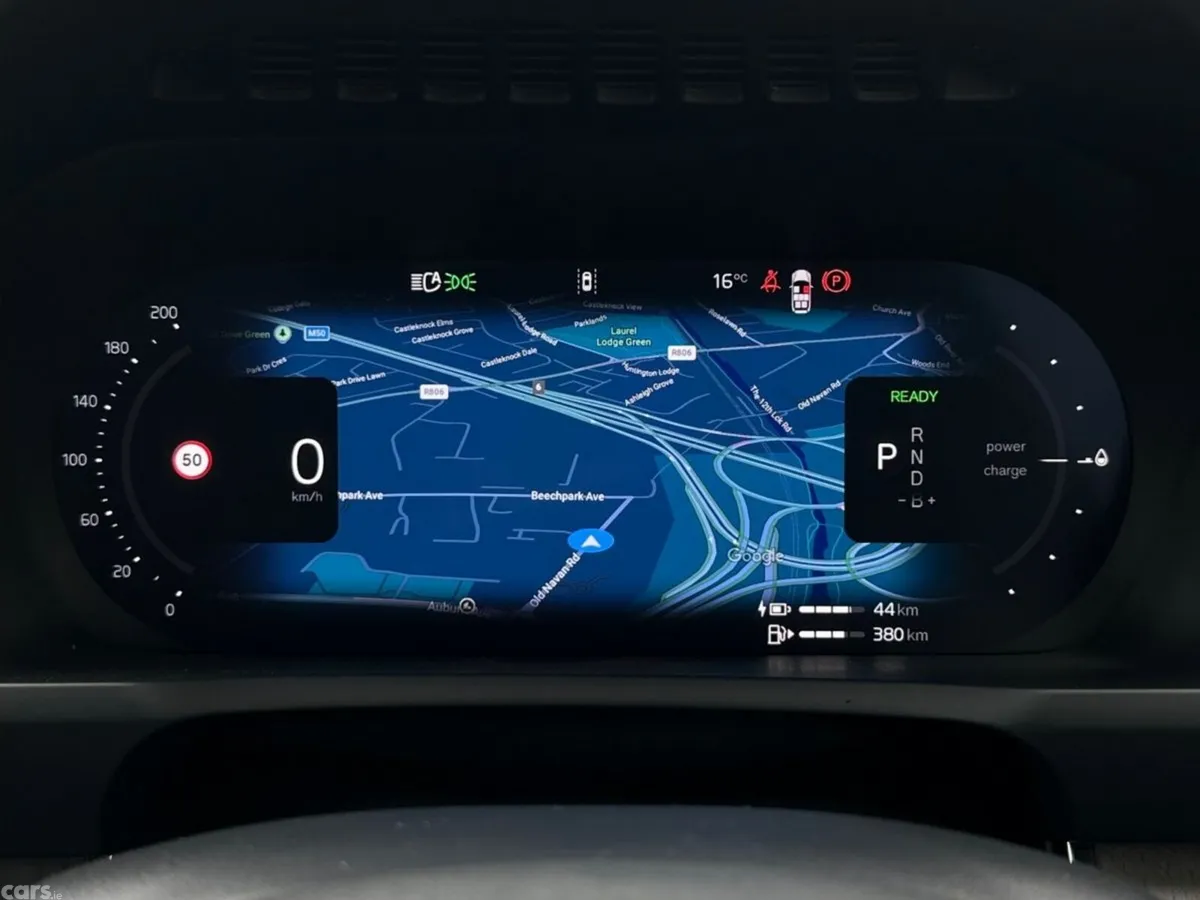 Volvo XC90 SUV, Petrol Plug-in Hybrid, 2025, Silver