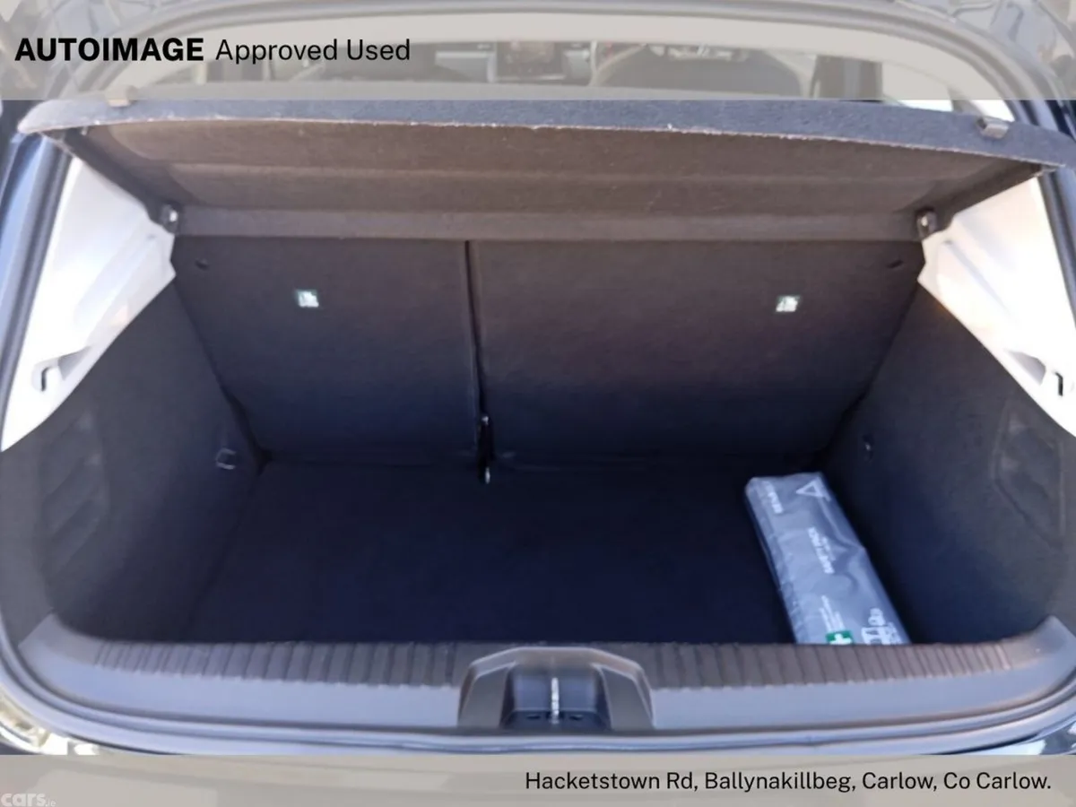 Renault Clio Hatchback, Petrol, 2020, Black
