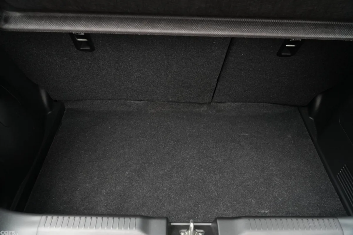 Suzuki Swift Hatchback, Petrol, 2019, Black