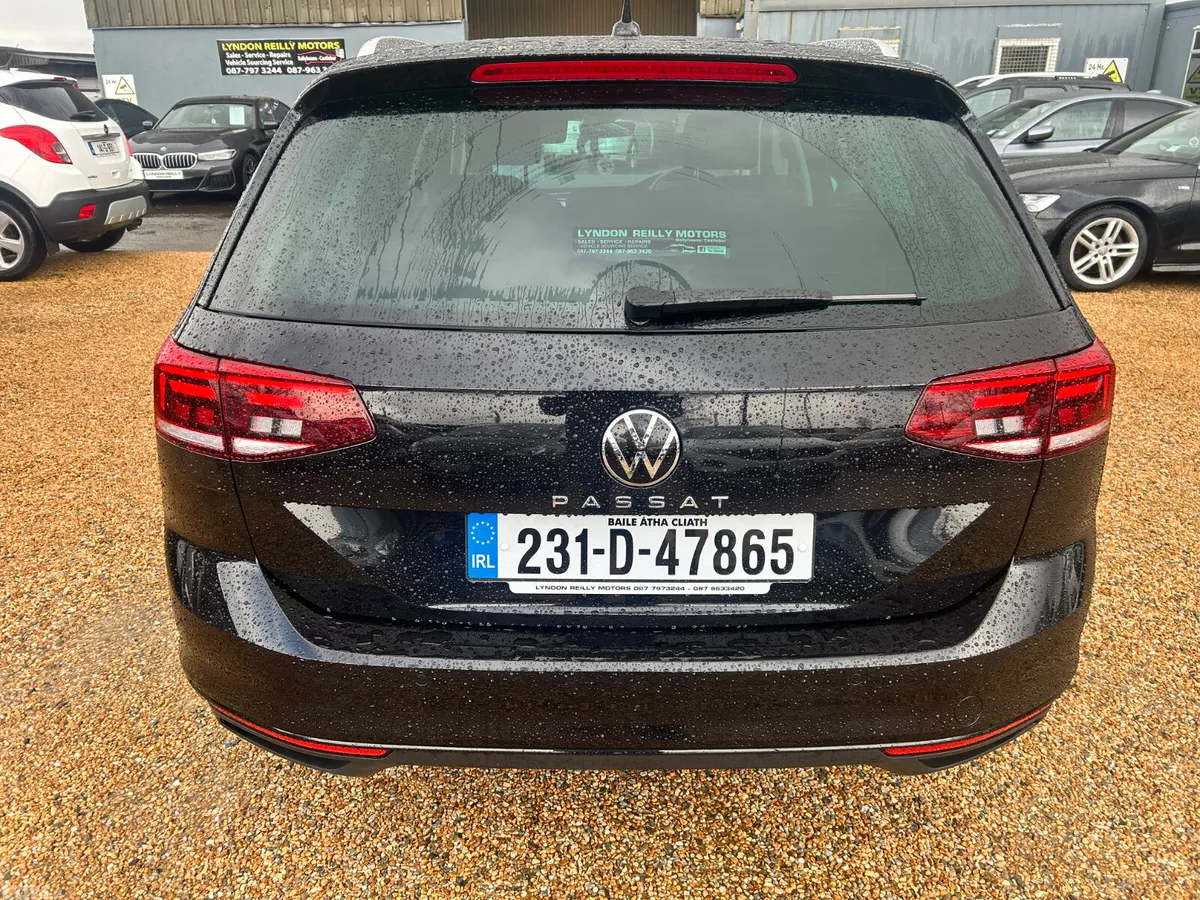 Volkswagen Passat Estate, Diesel, 2023, Black