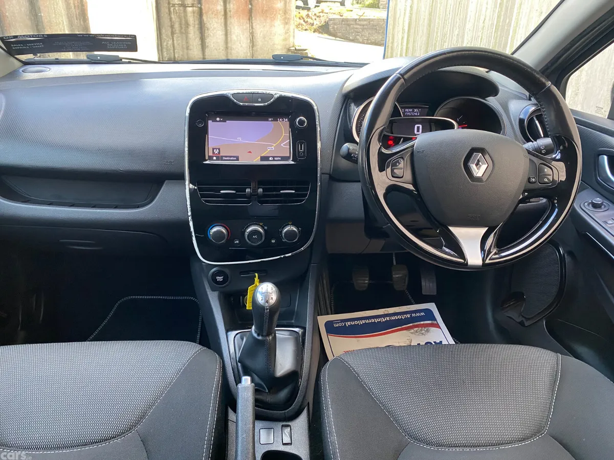 Renault Clio Hatchback, Petrol, 2017, Grey