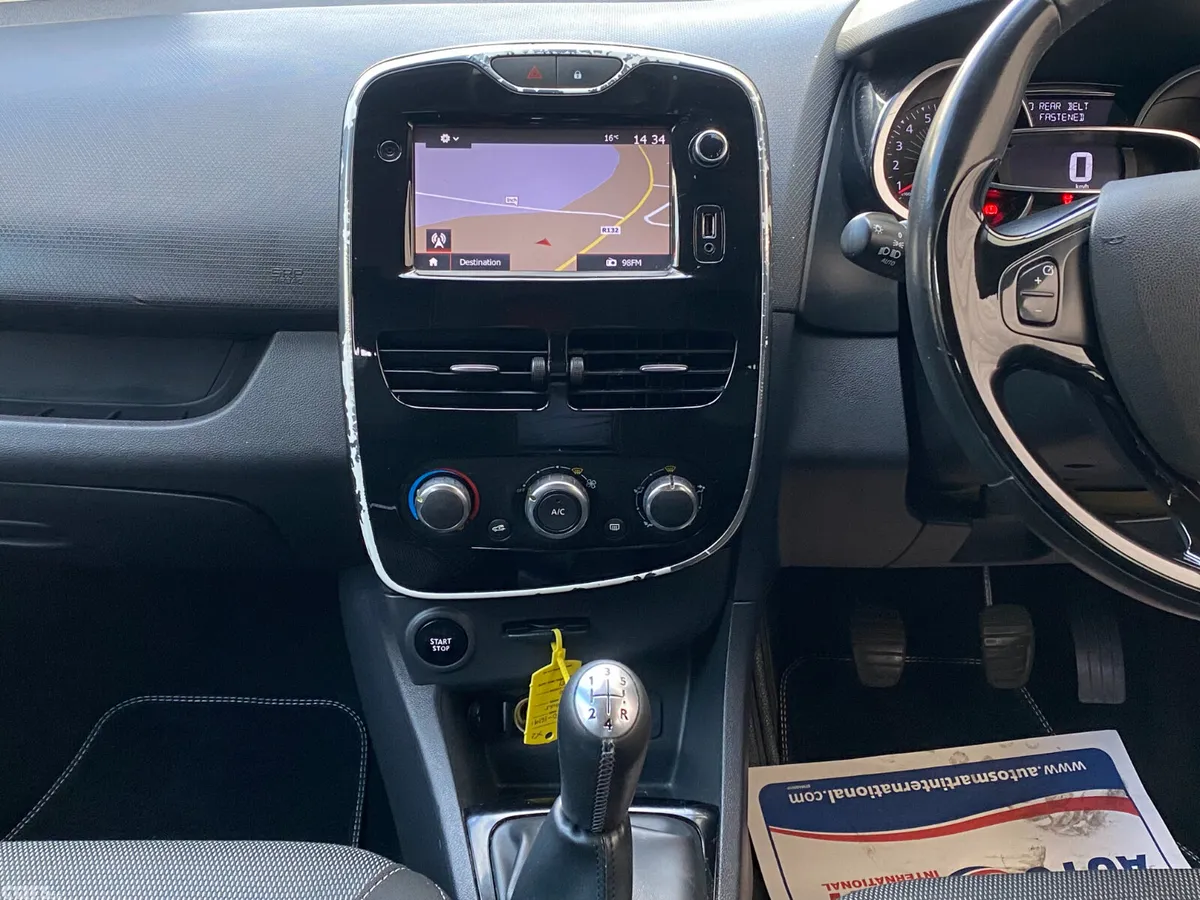 Renault Clio Hatchback, Petrol, 2017, Grey