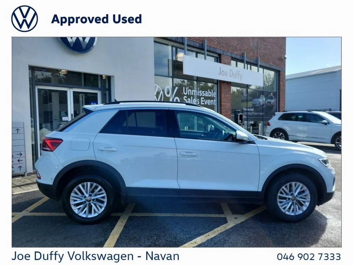 Volkswagen T-Roc SUV, Petrol, 2023, White