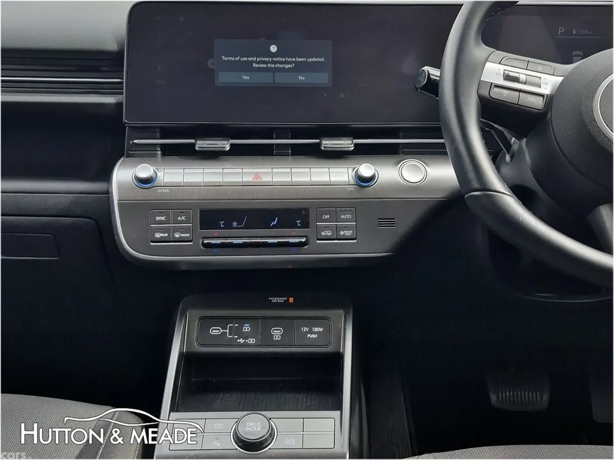 Hyundai KONA SUV, Petrol Hybrid, 2024, Yellow