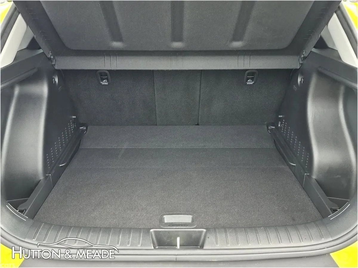 Hyundai KONA SUV, Petrol Hybrid, 2024, Yellow