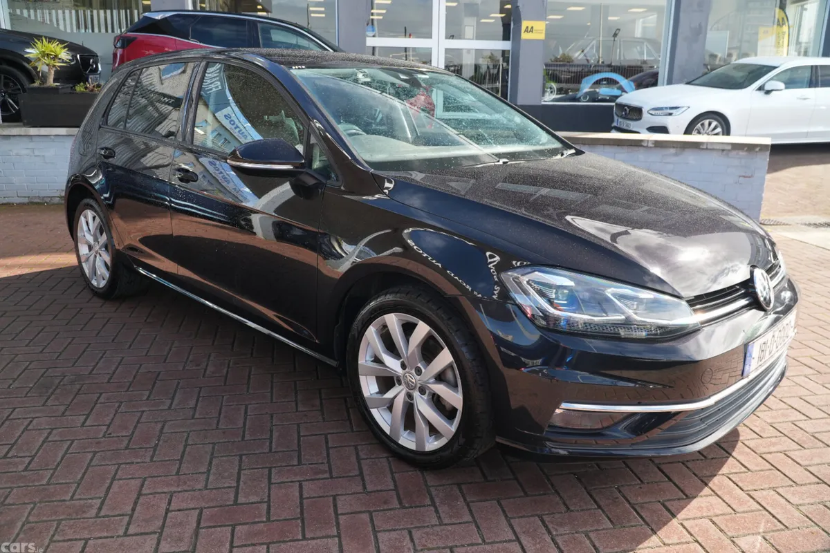 Volkswagen Golf Hatchback, Petrol, 2018, Black