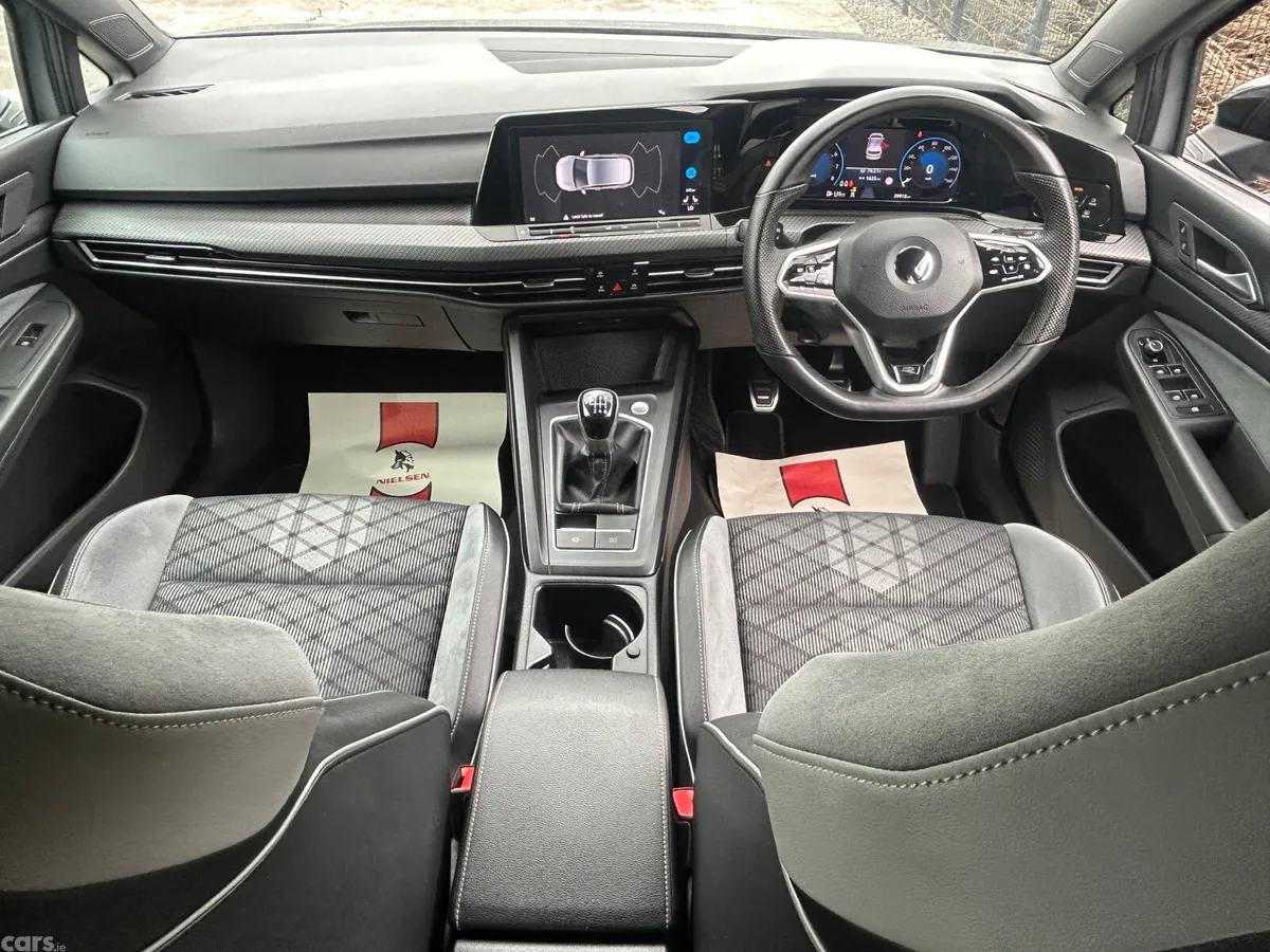 Volkswagen Golf Hatchback, Petrol, 2022, Grey