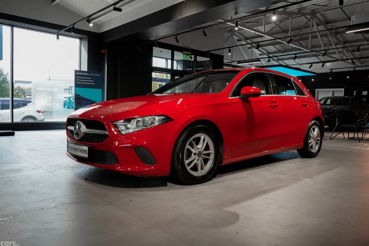 Mercedes-Benz A-Class Hatchback, Diesel, 2019, Red