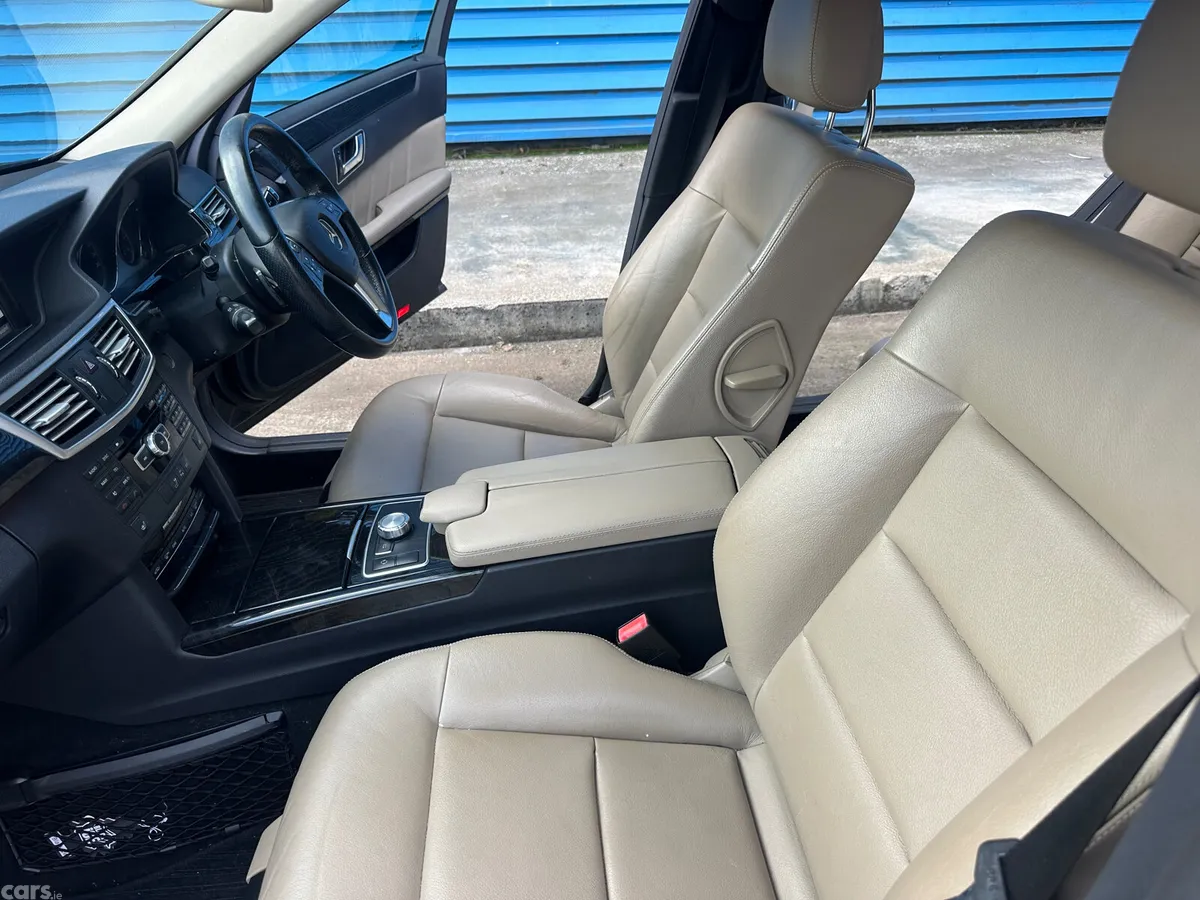Mercedes-Benz E-Class Saloon, Diesel, 2013, Black