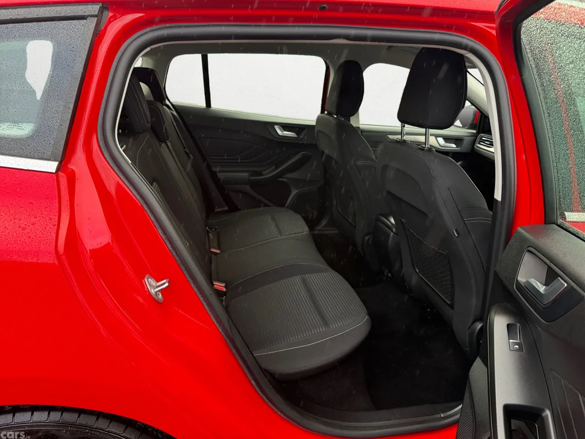 Ford Focus Estate, Diesel, 2020, Red