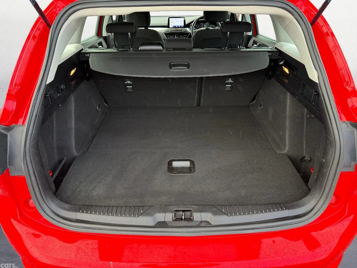 Ford Focus Estate, Diesel, 2020, Red