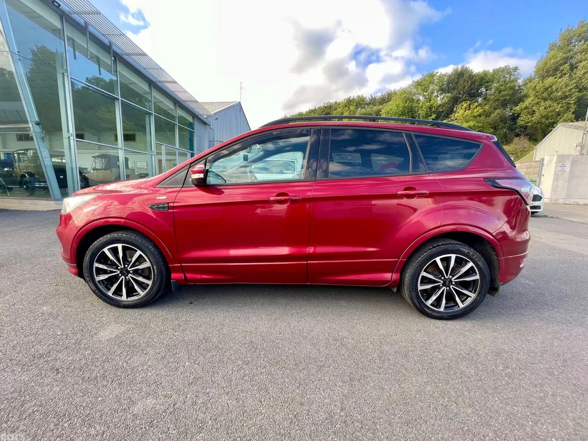 Ford Kuga SUV, Diesel, 2018, Red