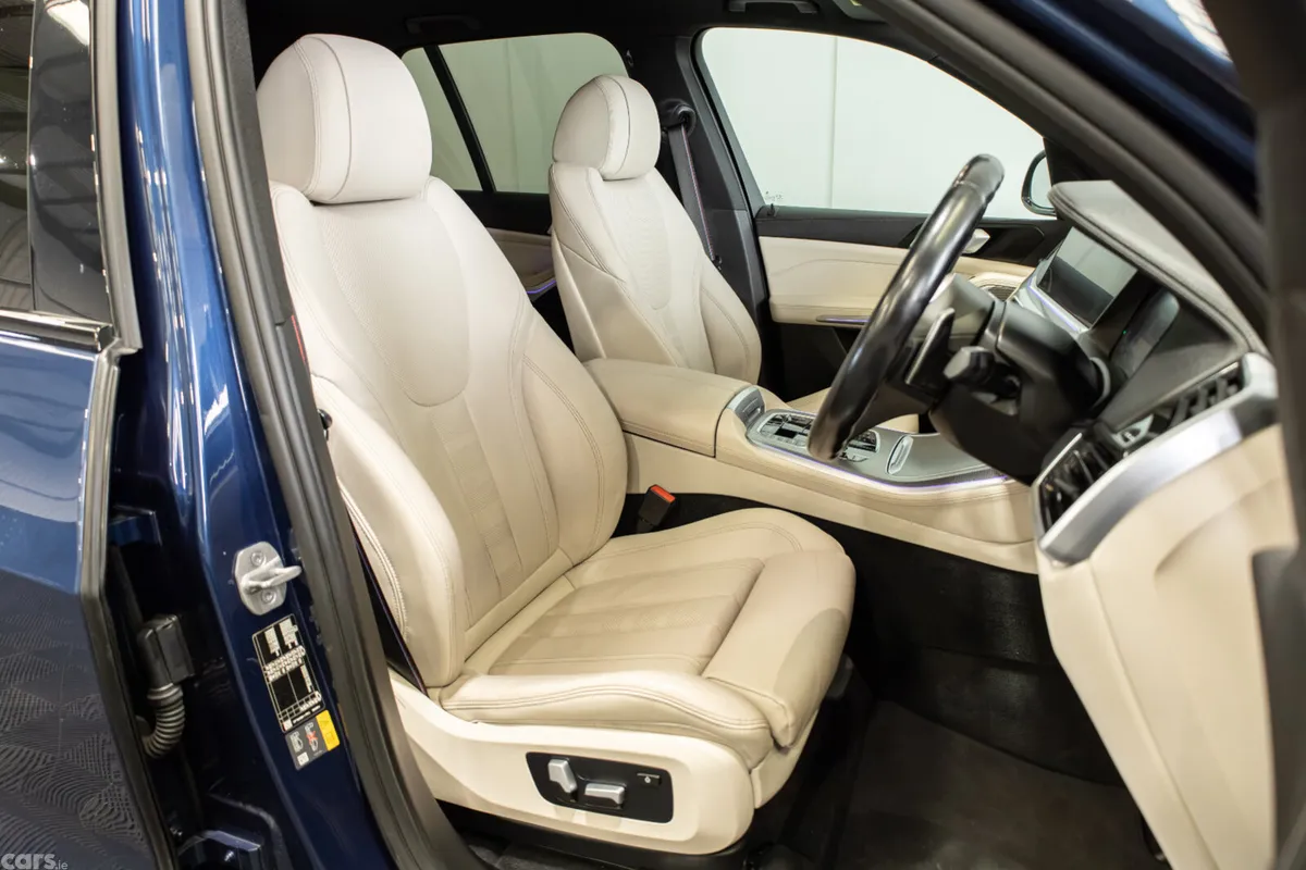 BMW X5 SUV, Petrol Plug-in Hybrid, 2022, Blue