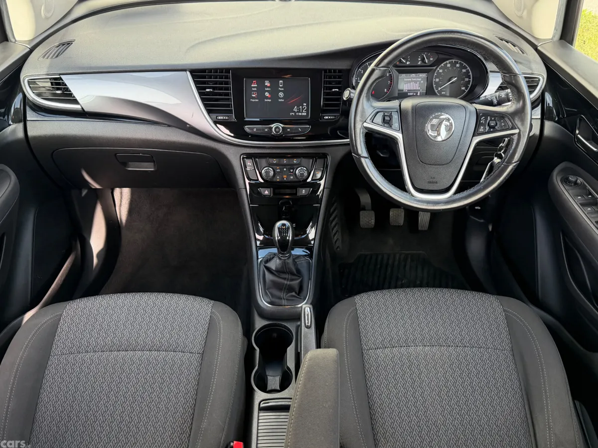 Vauxhall Mokka Hatchback, Petrol, 2017, Red