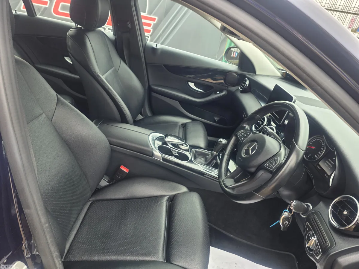 Mercedes-Benz C-Class Saloon, Diesel, 2016, Blue