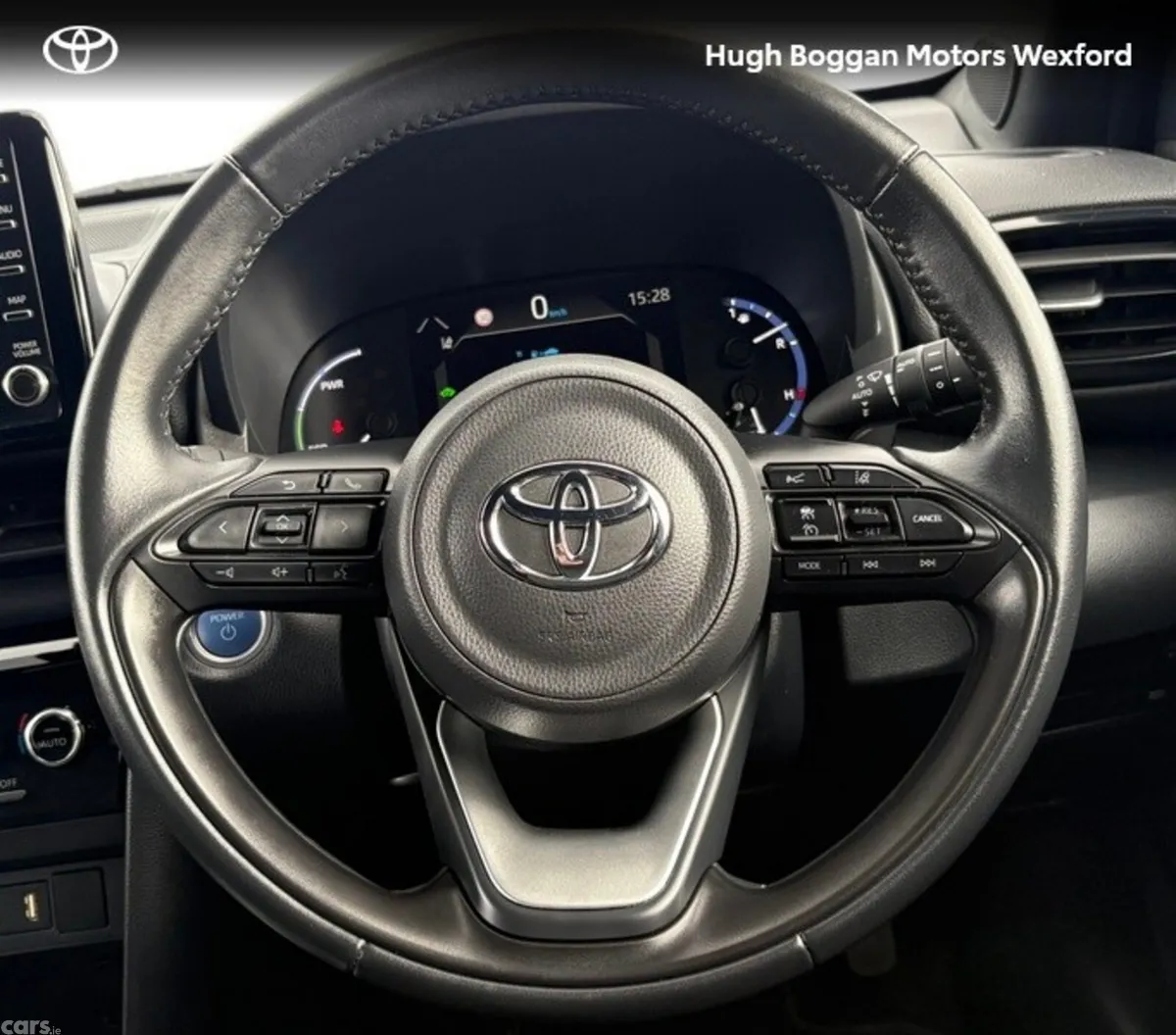 Toyota Yaris Cross Hatchback, Petrol Hybrid, 2023, Blue