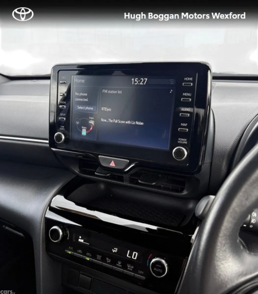 Toyota Yaris Cross Hatchback, Petrol Hybrid, 2023, Blue