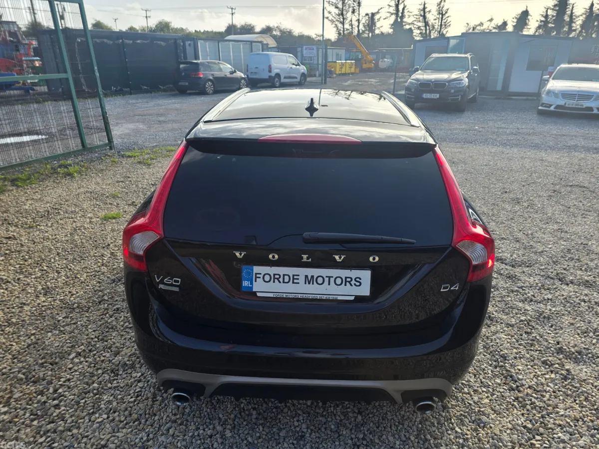 Volvo V60 Estate, Diesel, 2018, Black
