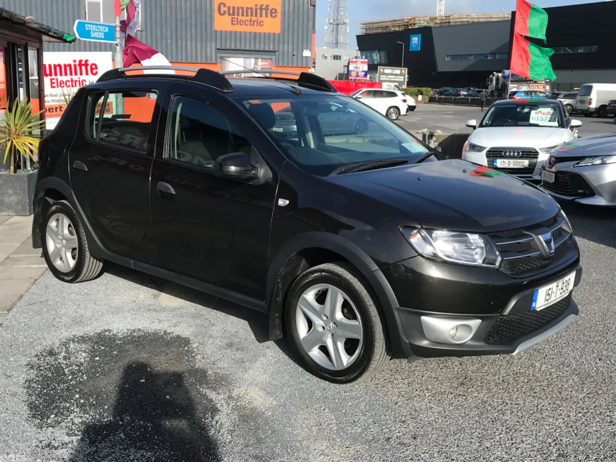 Dacia Sandero Stepway Hatchback, Diesel, 2015, Black