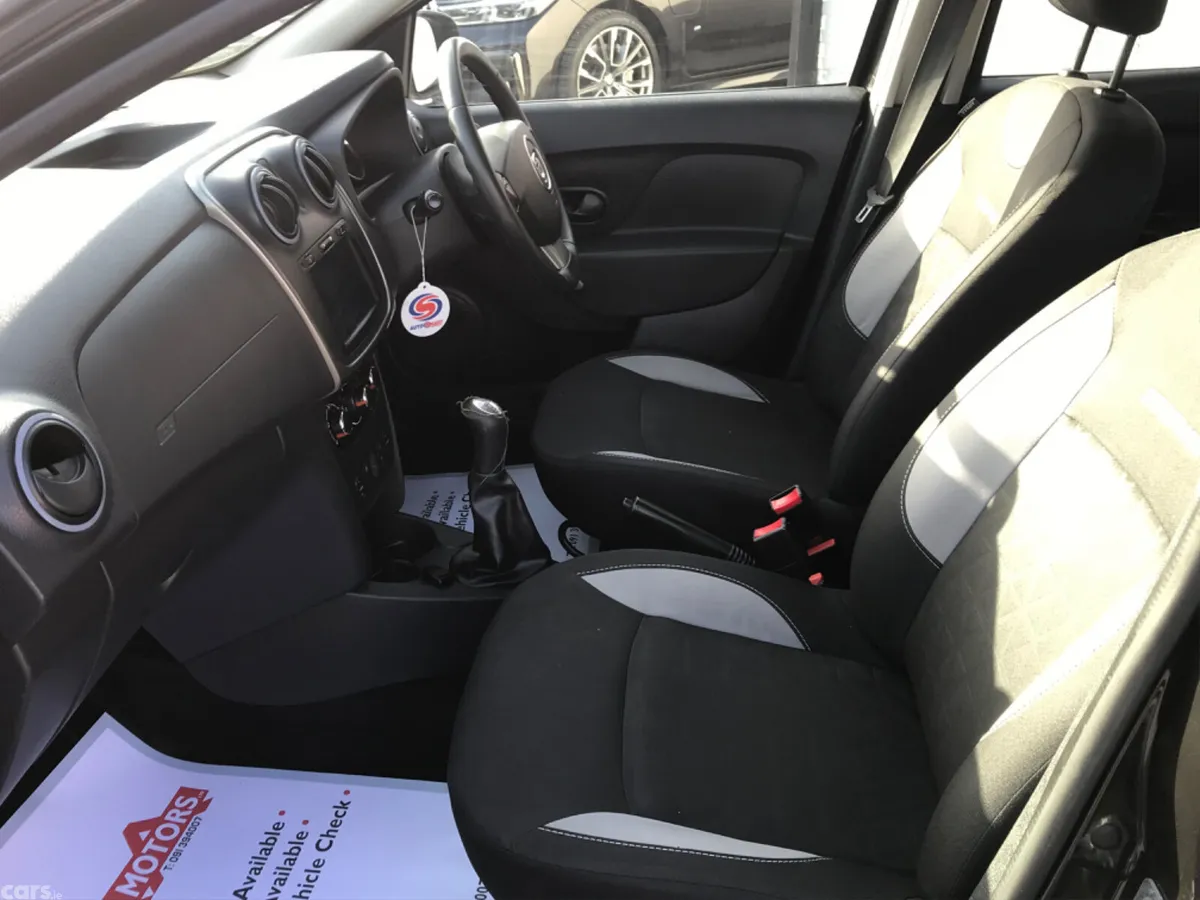 Dacia Sandero Stepway Hatchback, Diesel, 2015, Black