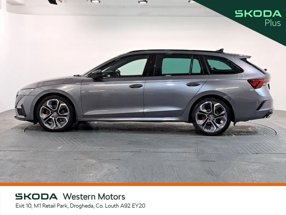 Skoda Octavia Estate, Diesel, 2024, Grey