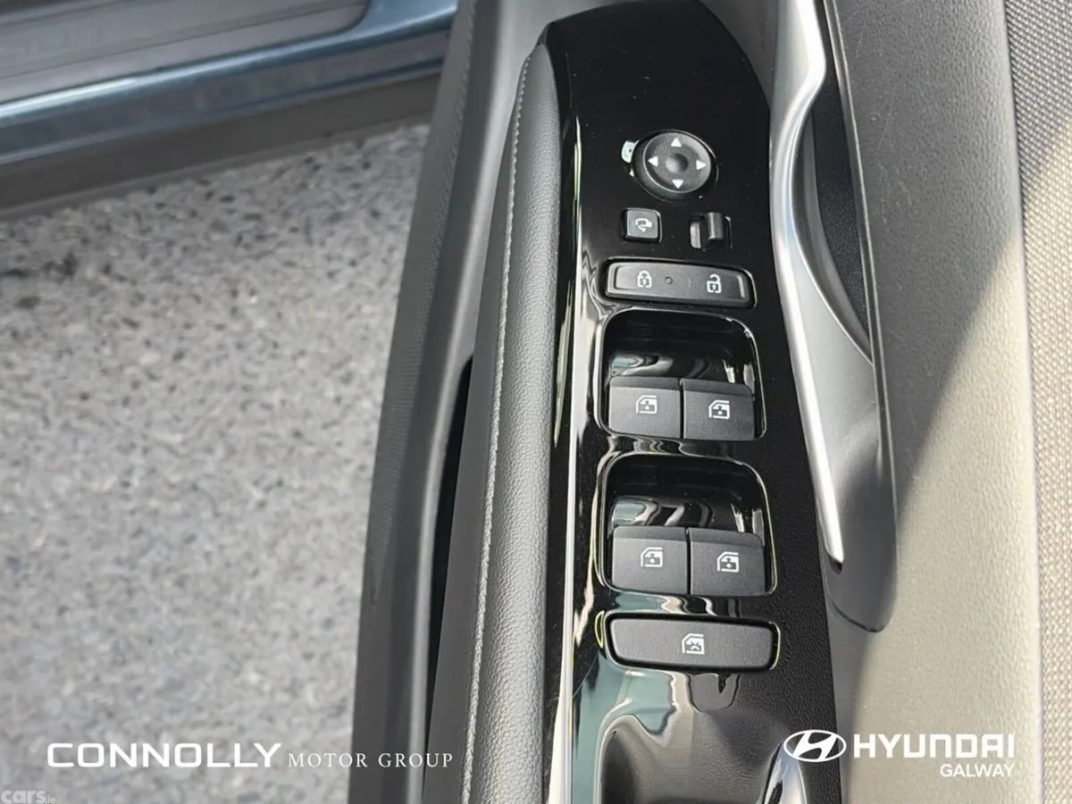 Hyundai Tucson SUV, Petrol Hybrid, 2023, Blue
