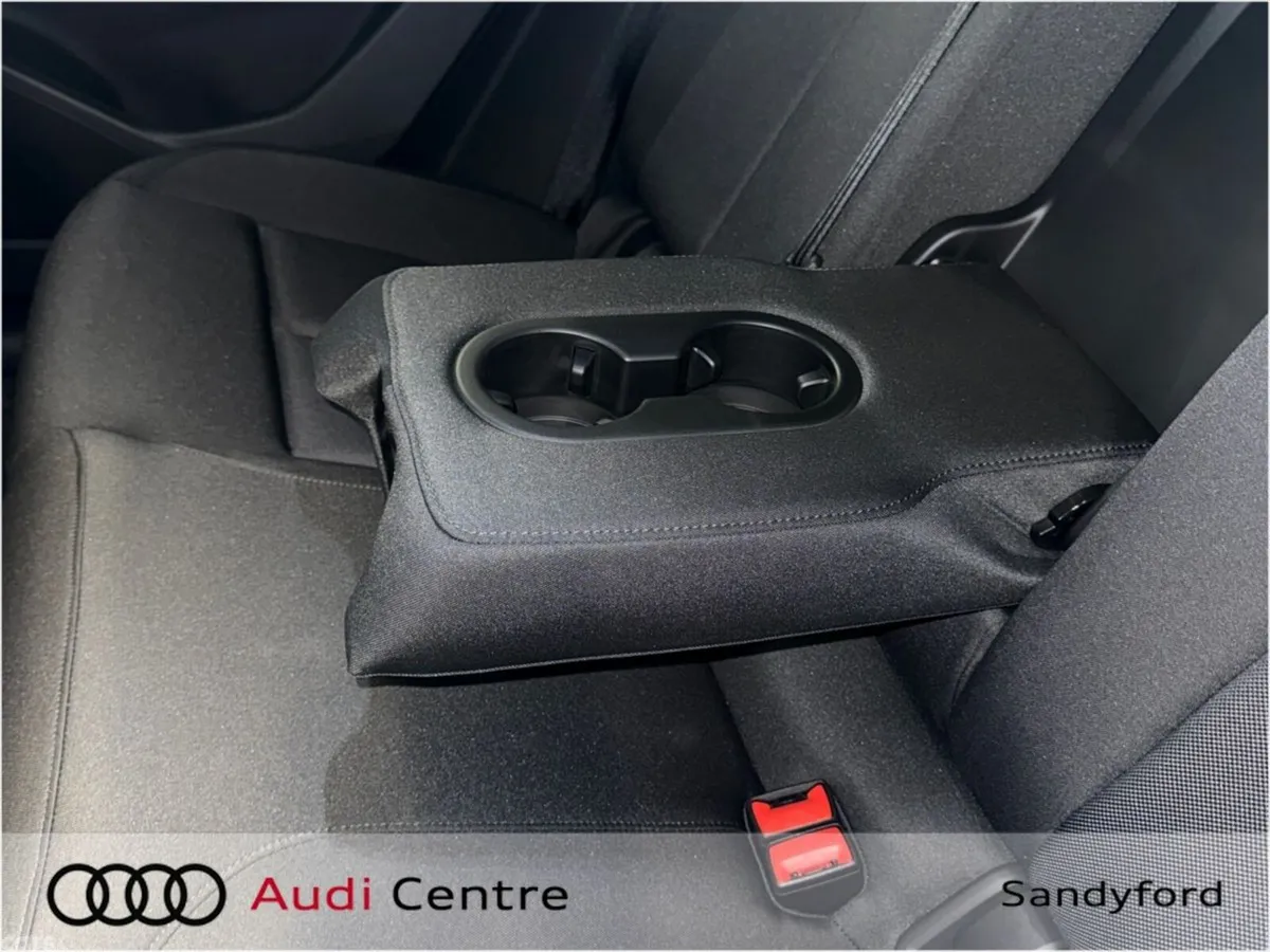 Audi Q6 e-tron Hatchback, Electric, 2026, Grey