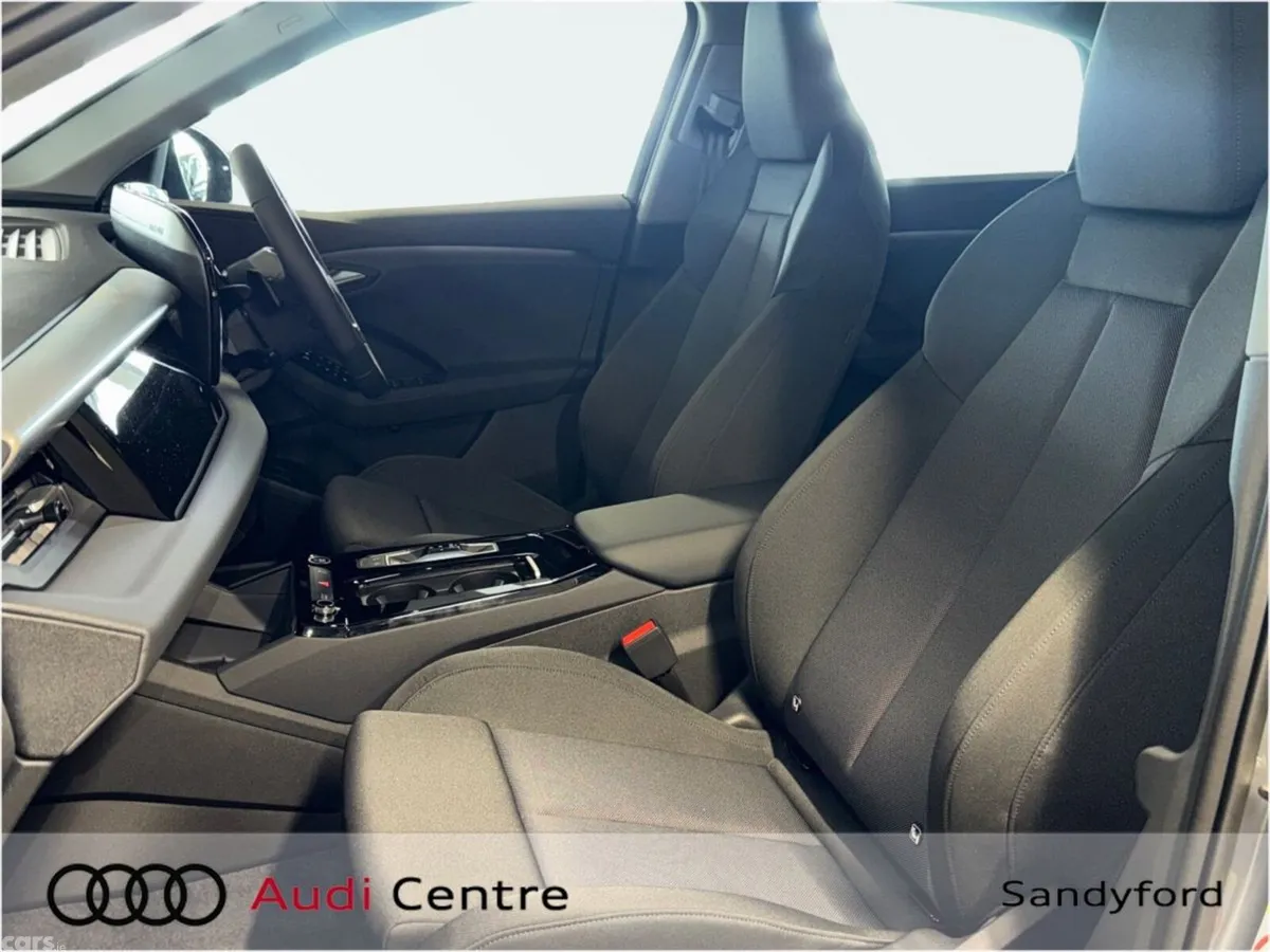 Audi Q6 e-tron Hatchback, Electric, 2026, Grey