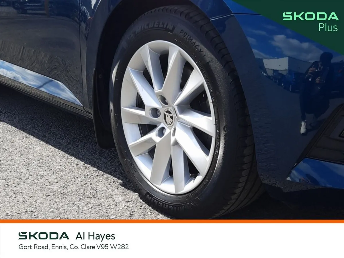 Skoda Superb Saloon, Diesel, 2023, Blue