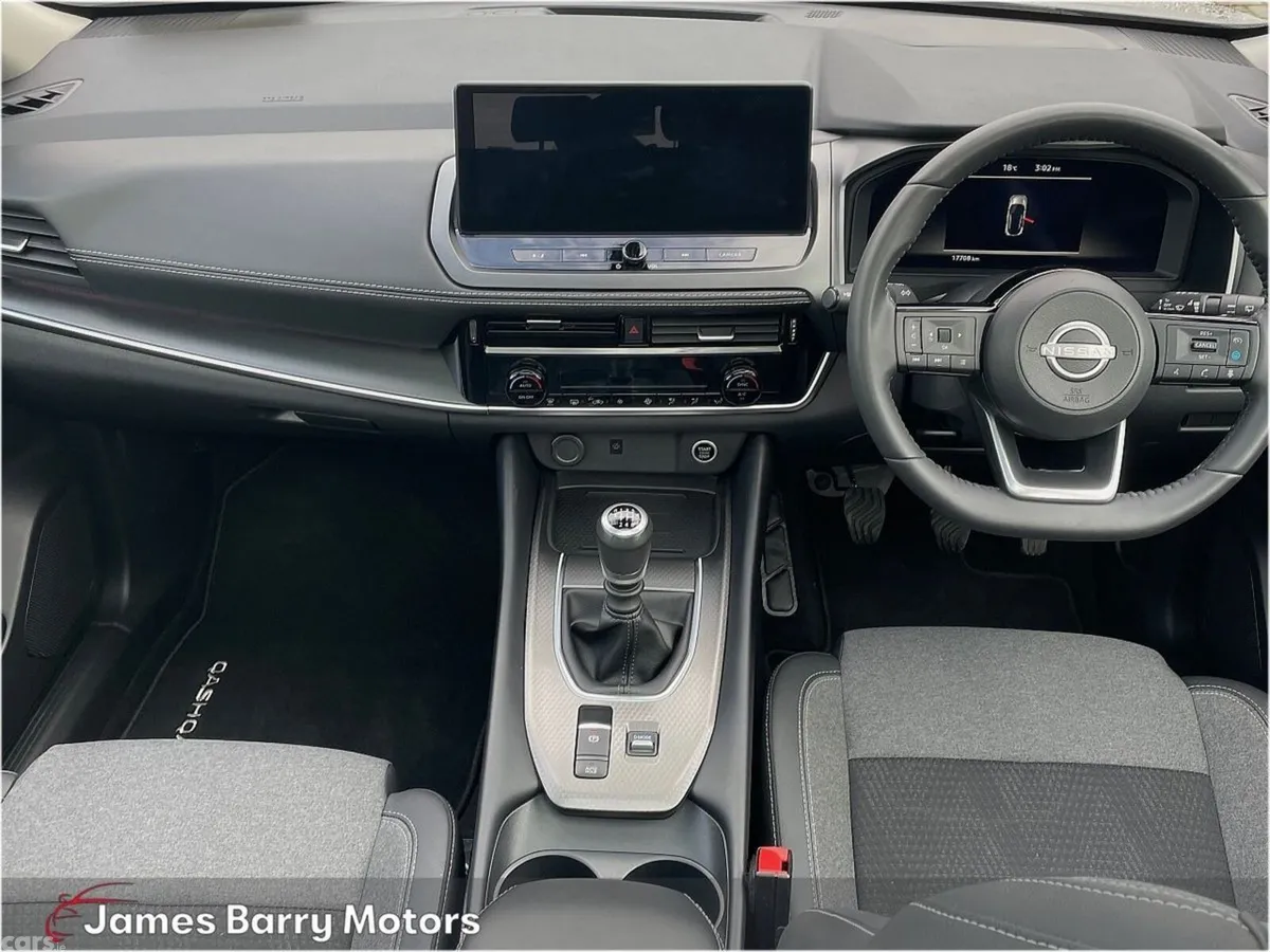 Nissan Qashqai MPV, Petrol, 2025, Grey