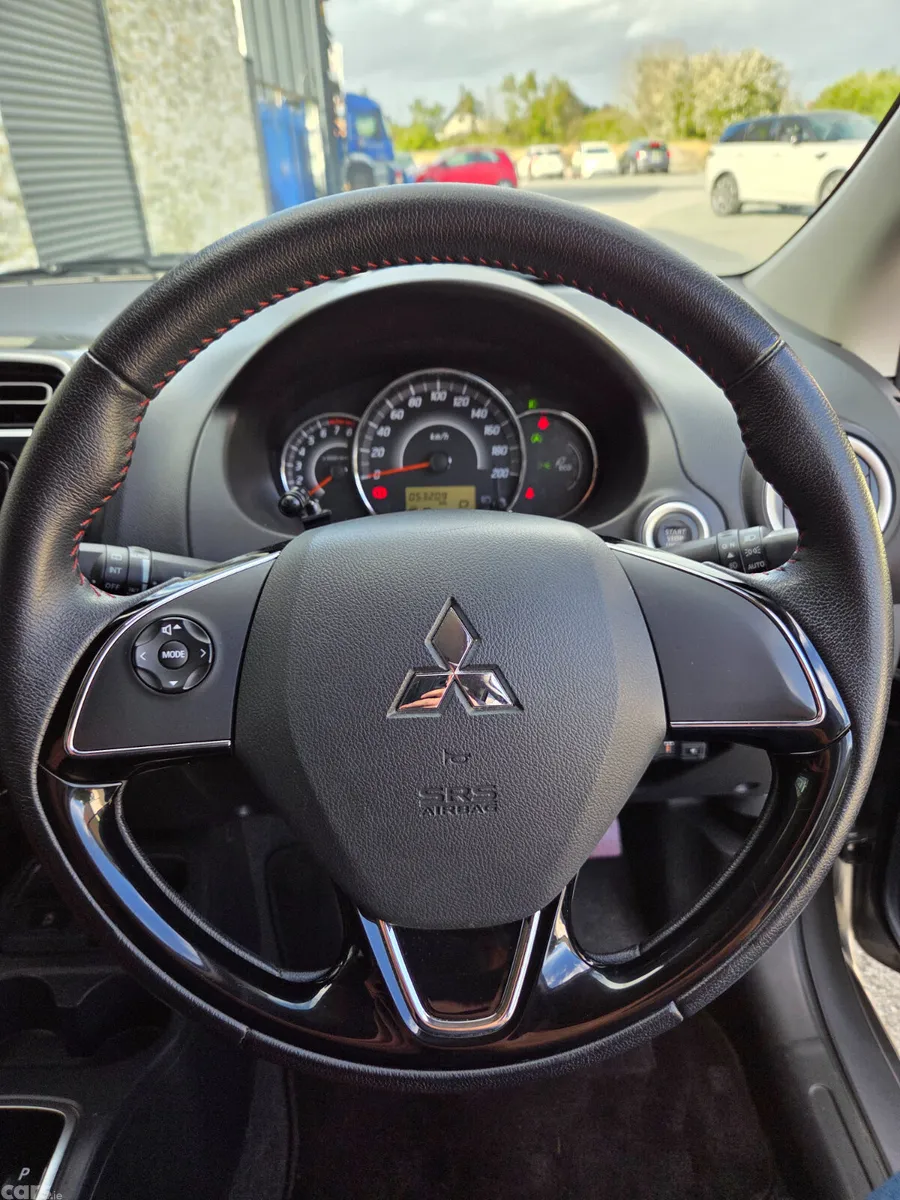 Mitsubishi Mirage Hatchback, Petrol, 2019, Grey