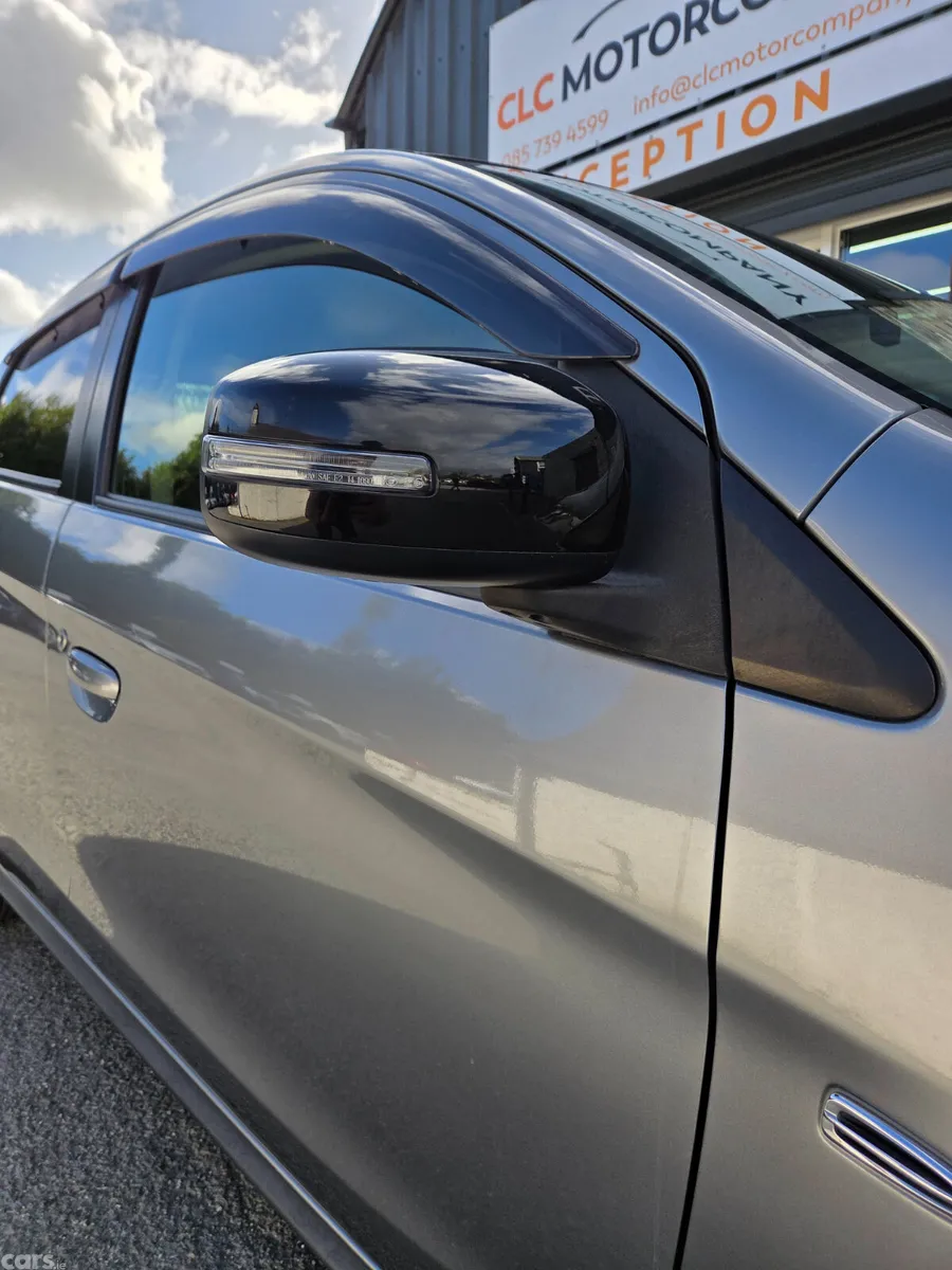 Mitsubishi Mirage Hatchback, Petrol, 2019, Grey