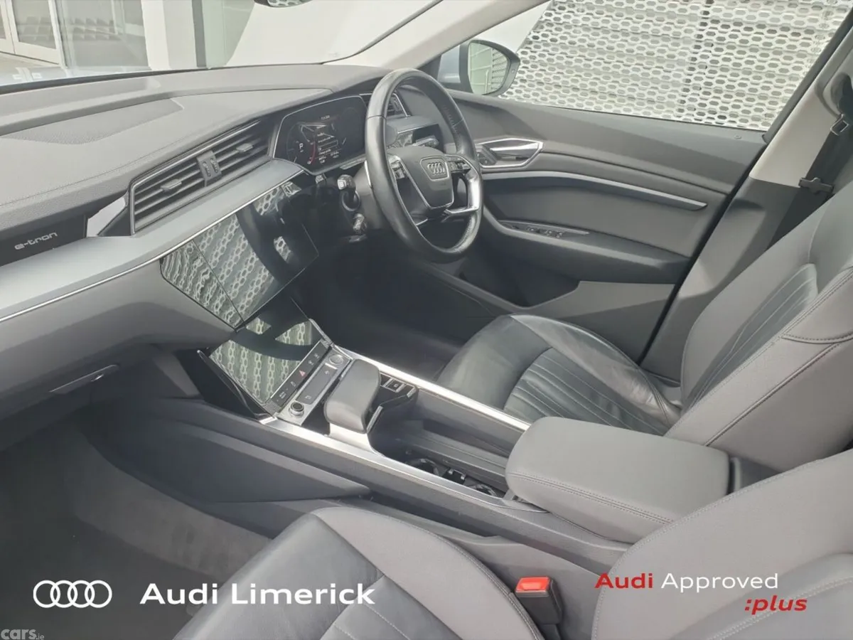 Audi e-tron Estate, Electric, 2020, Silver