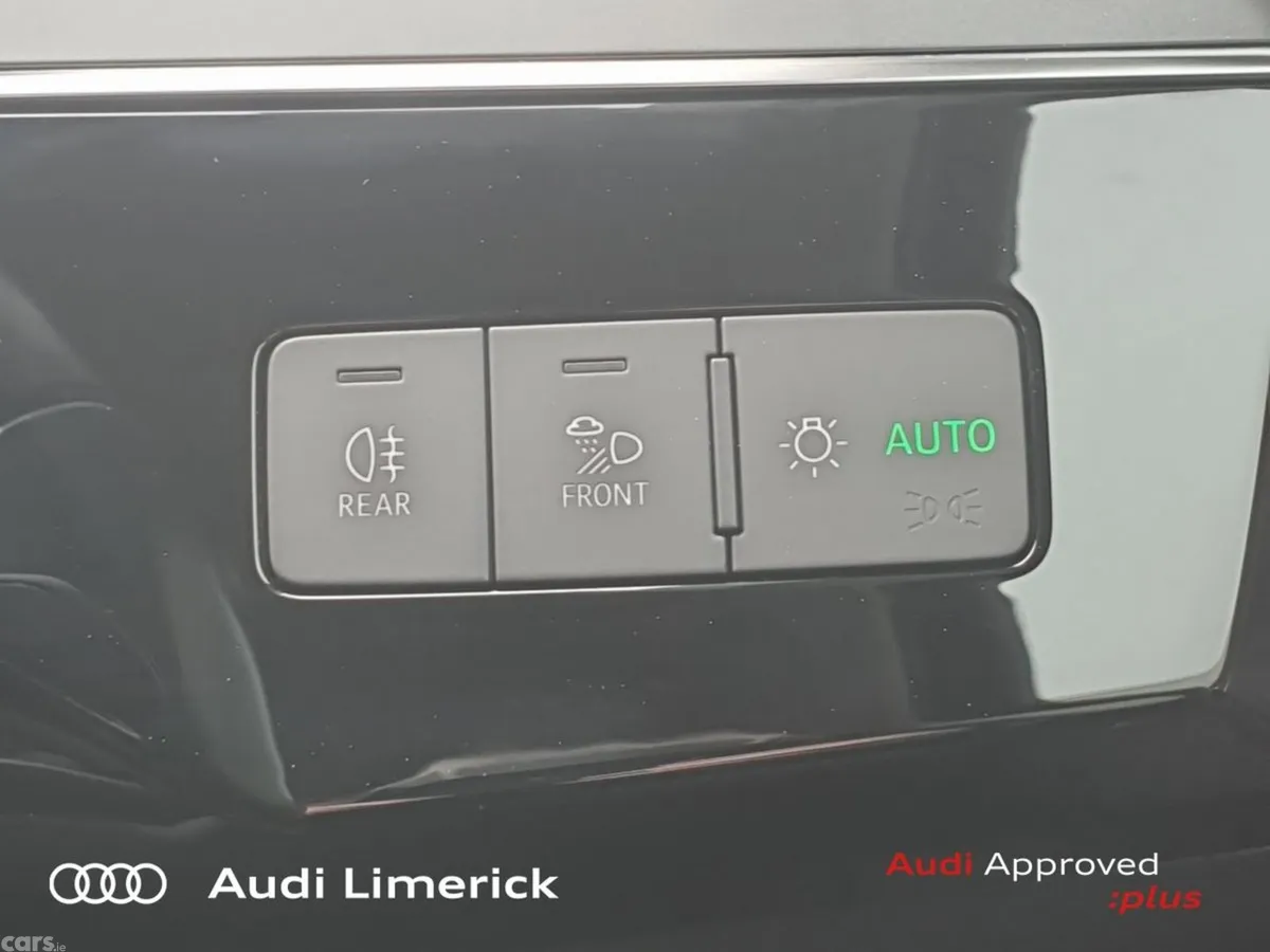 Audi e-tron Estate, Electric, 2020, Silver