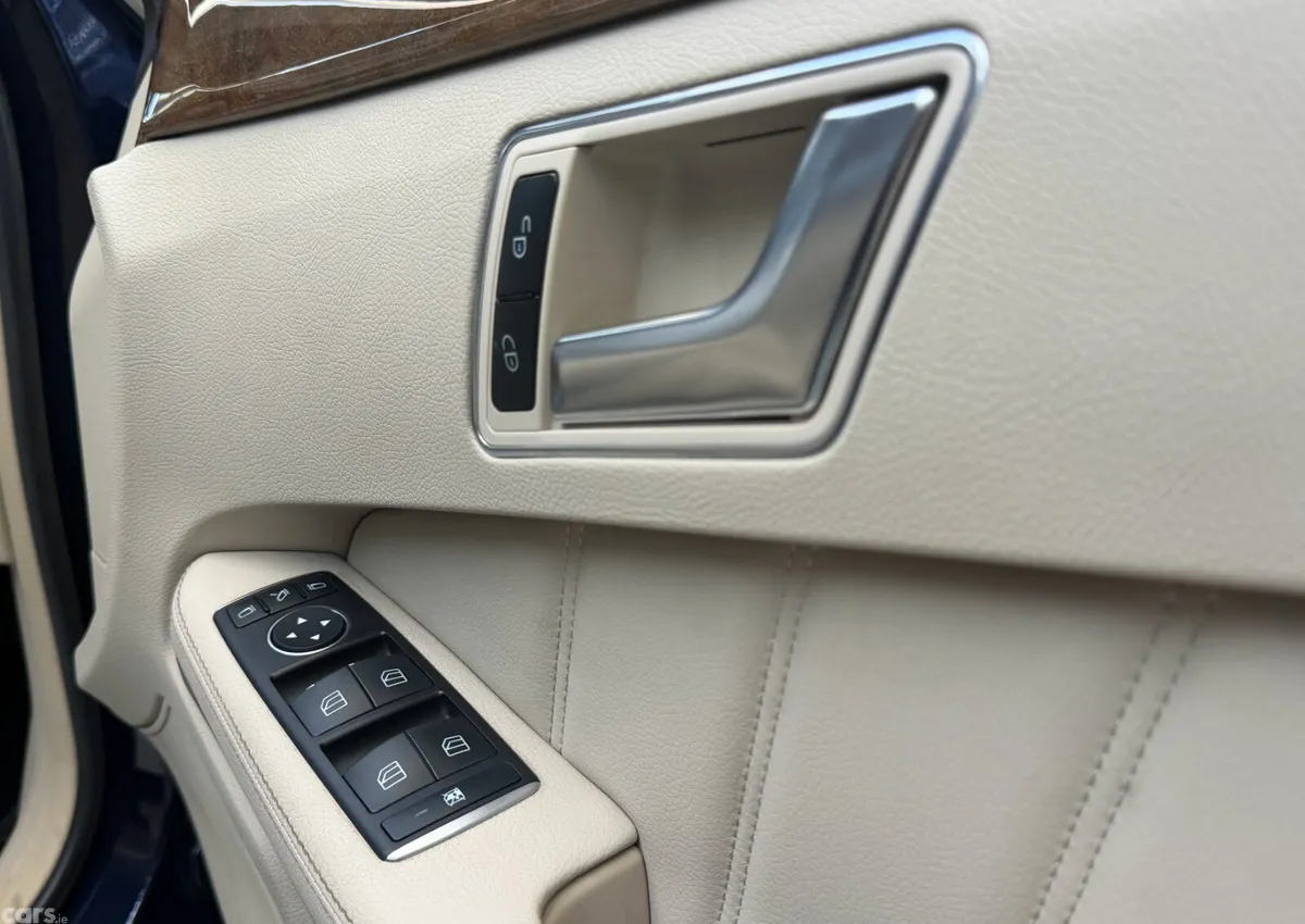 Mercedes-Benz E-Class Estate, Diesel, 2016, Blue