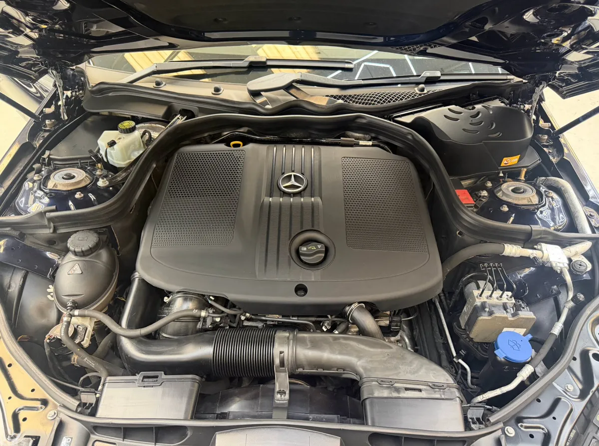 Mercedes-Benz E-Class Estate, Diesel, 2016, Blue